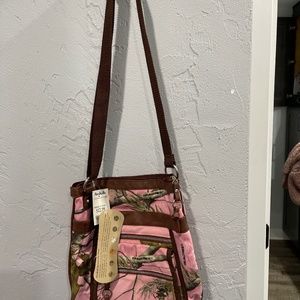 Real Tree pink Camo purse